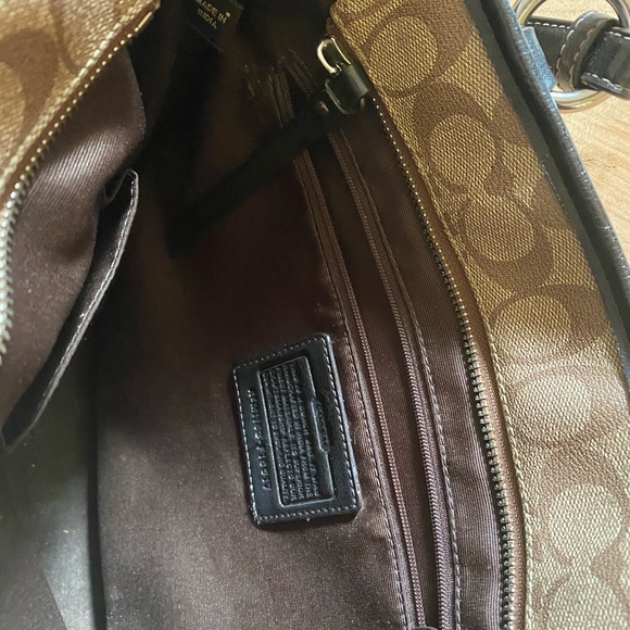 Coach authentic signature tote - unused - Picture 6 of 6